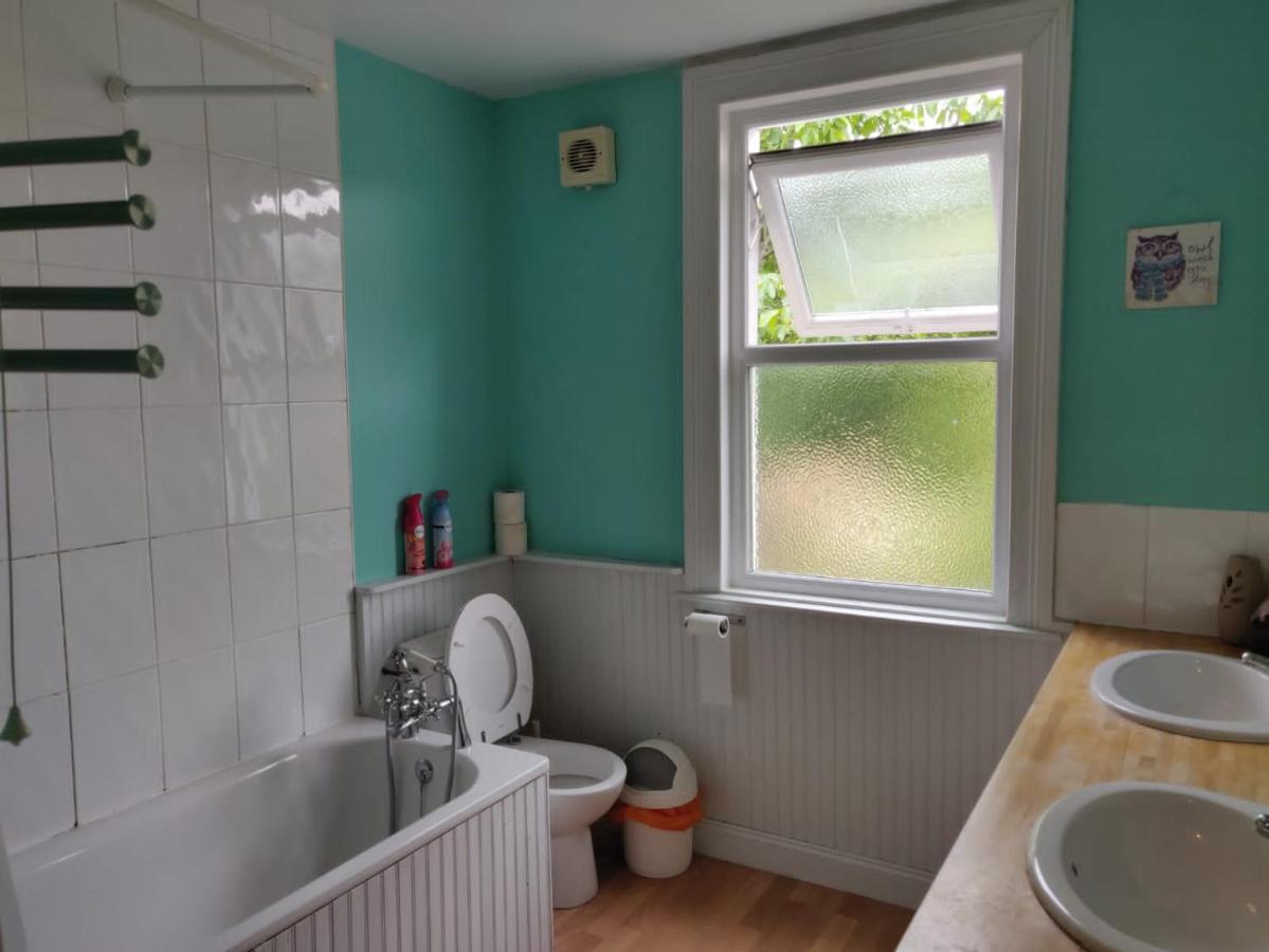 The Albany House Vacation Home Bath Eksteriør bilde