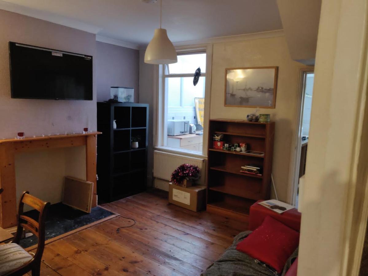 The Albany House Vacation Home Bath Eksteriør bilde